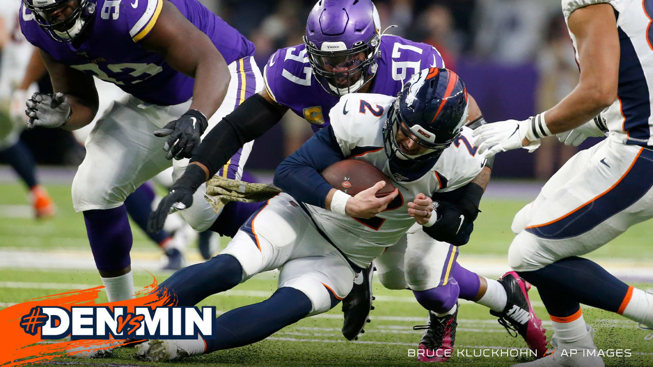 Denver Broncos blow 20-point halftime lead, lose to Vikings