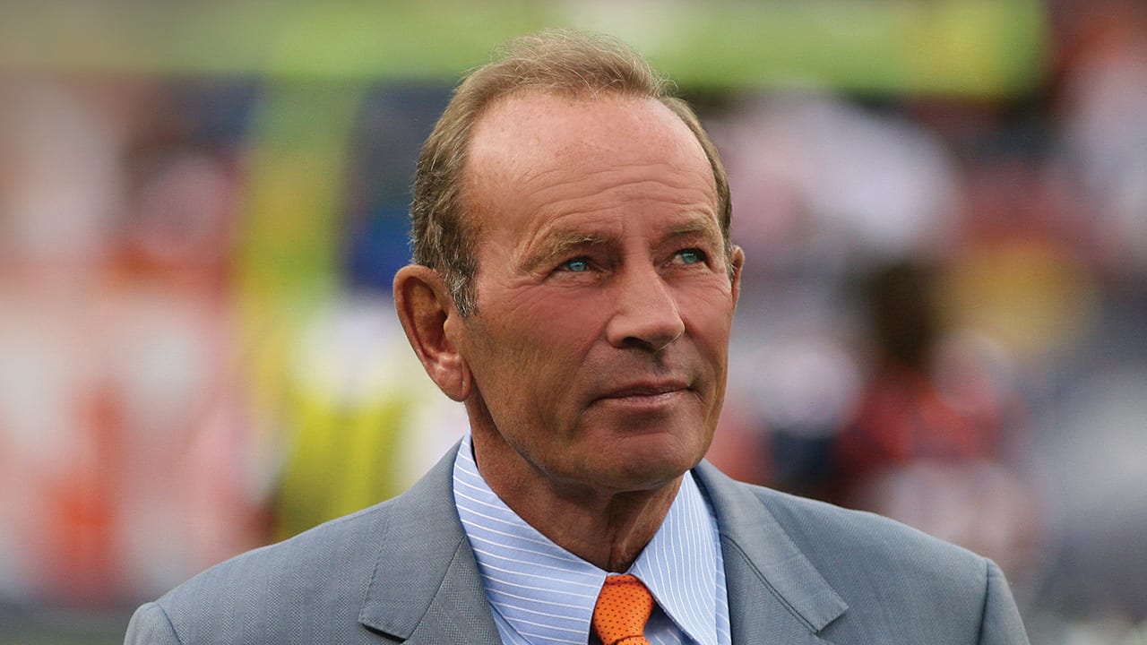 Broncos owner Pat Bowlen to be honored in team's Ring of Fame