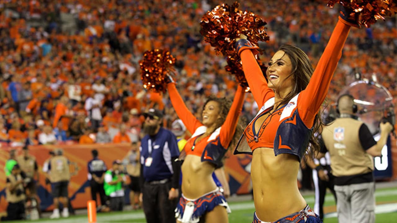 Broncos cheerleaders to do the Fair