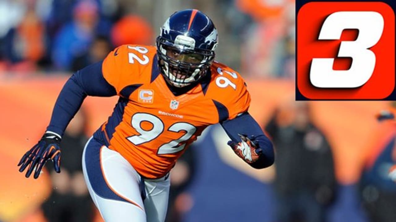 Elvis Dumervil would like to remain with the Broncos