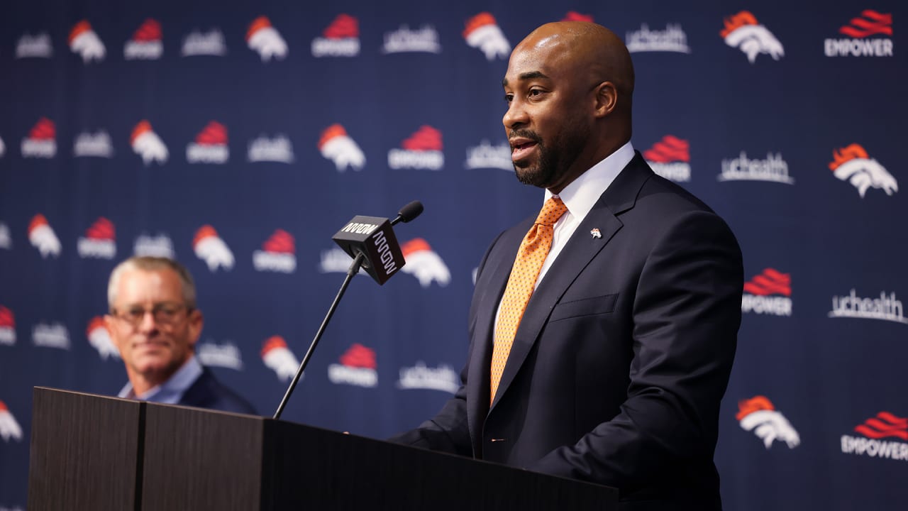 Denver Broncos President Damani Leech Teases Potential New Helmet Designs  Coming in 2023 - Sports Illustrated Mile High Huddle: Denver Broncos News,  Analysis and More