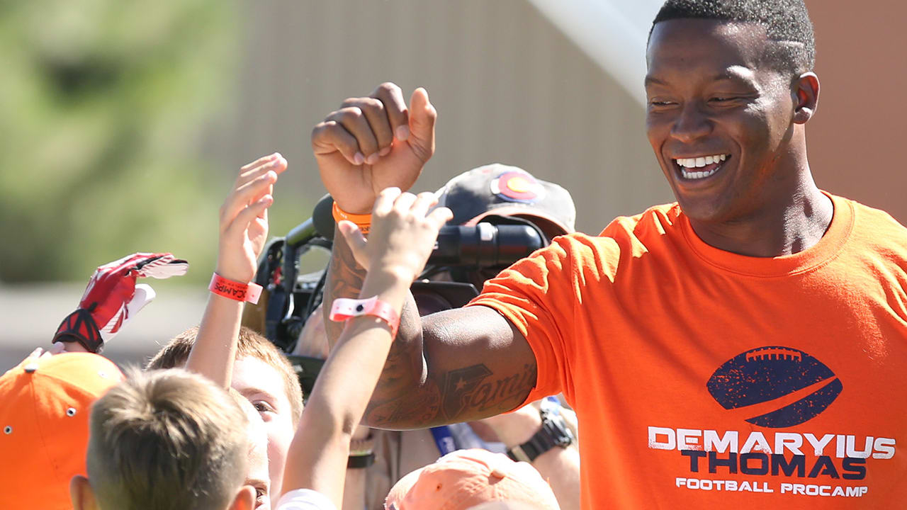 Demaryius Thomas makes his return to camp – The Denver Post