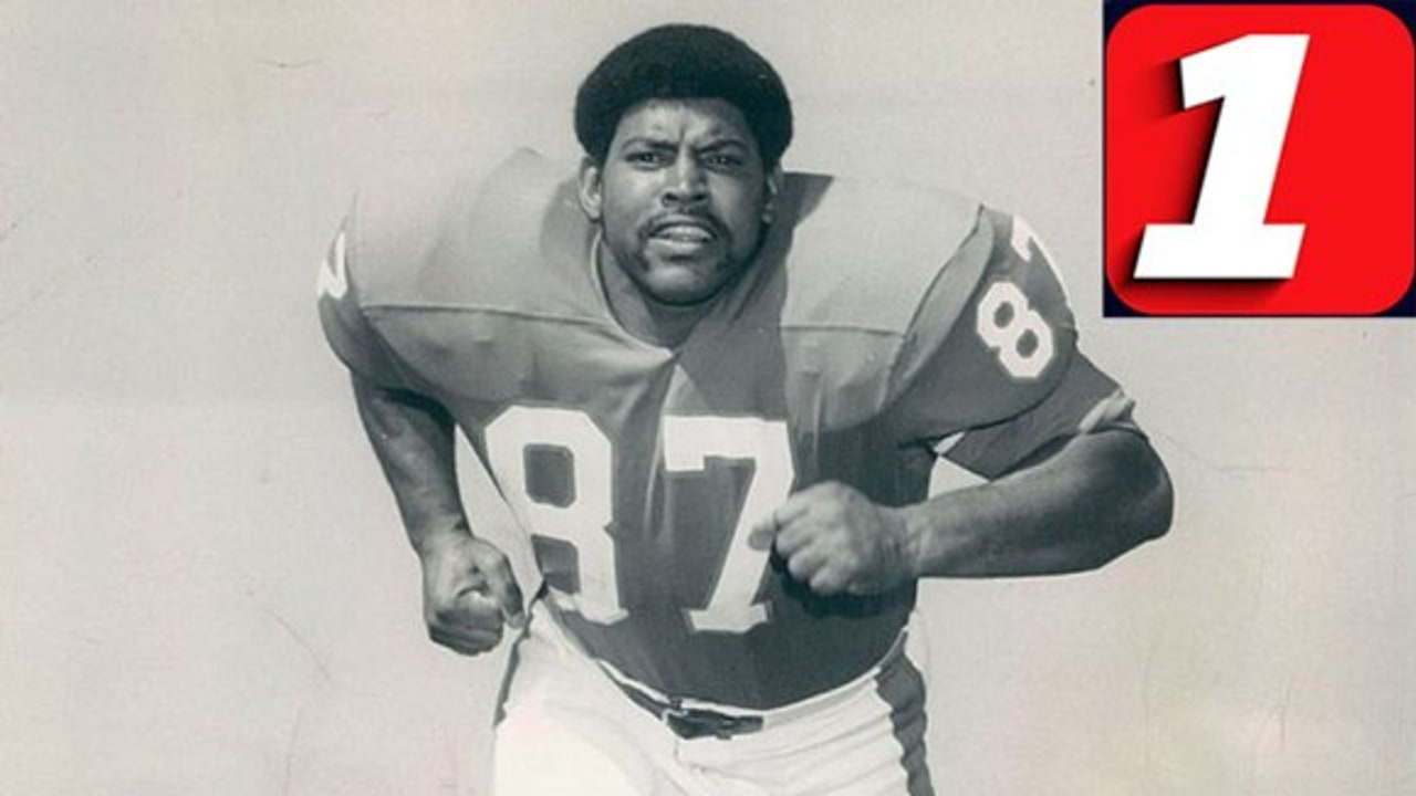 Clem Daniels Dallas Texans 1960, Oakland Raiders 1961-67 and San Francisco  49ers 1968.