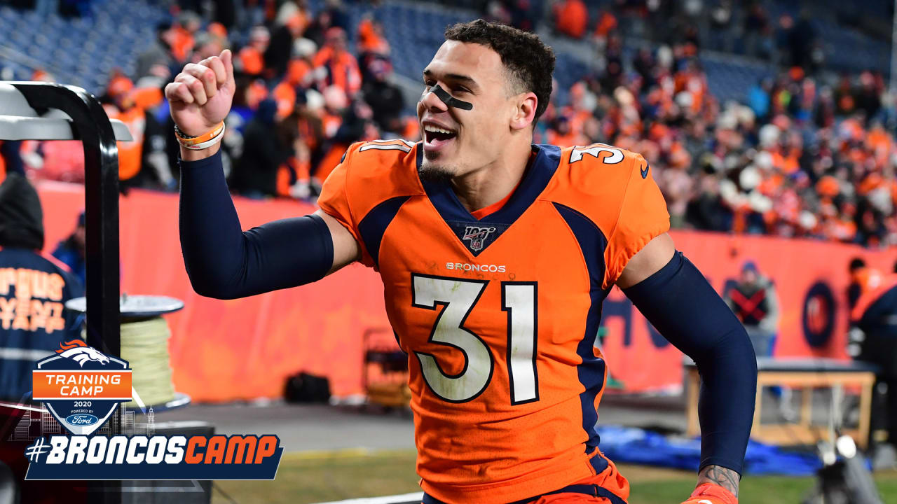 Broncos to use franchise tag on Justin Simmons