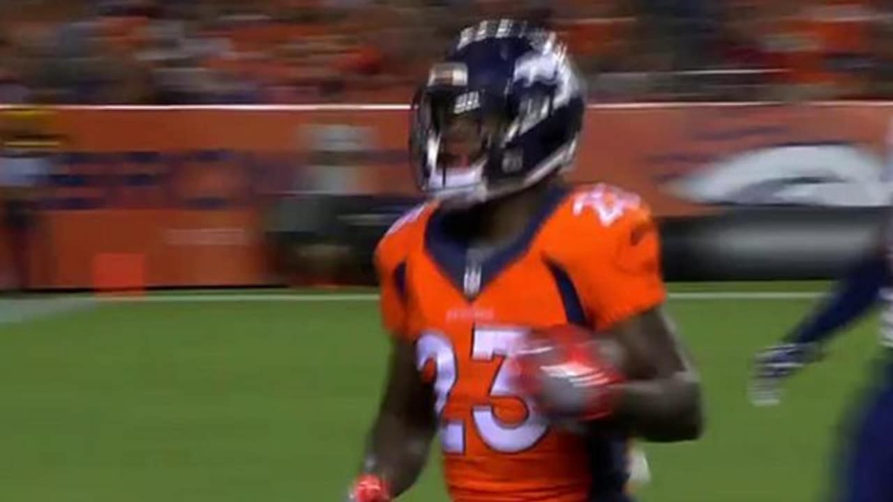 Ronnie Hillman Powers Up the Middle for the 1st TD of the Game!, Packers  vs. Broncos