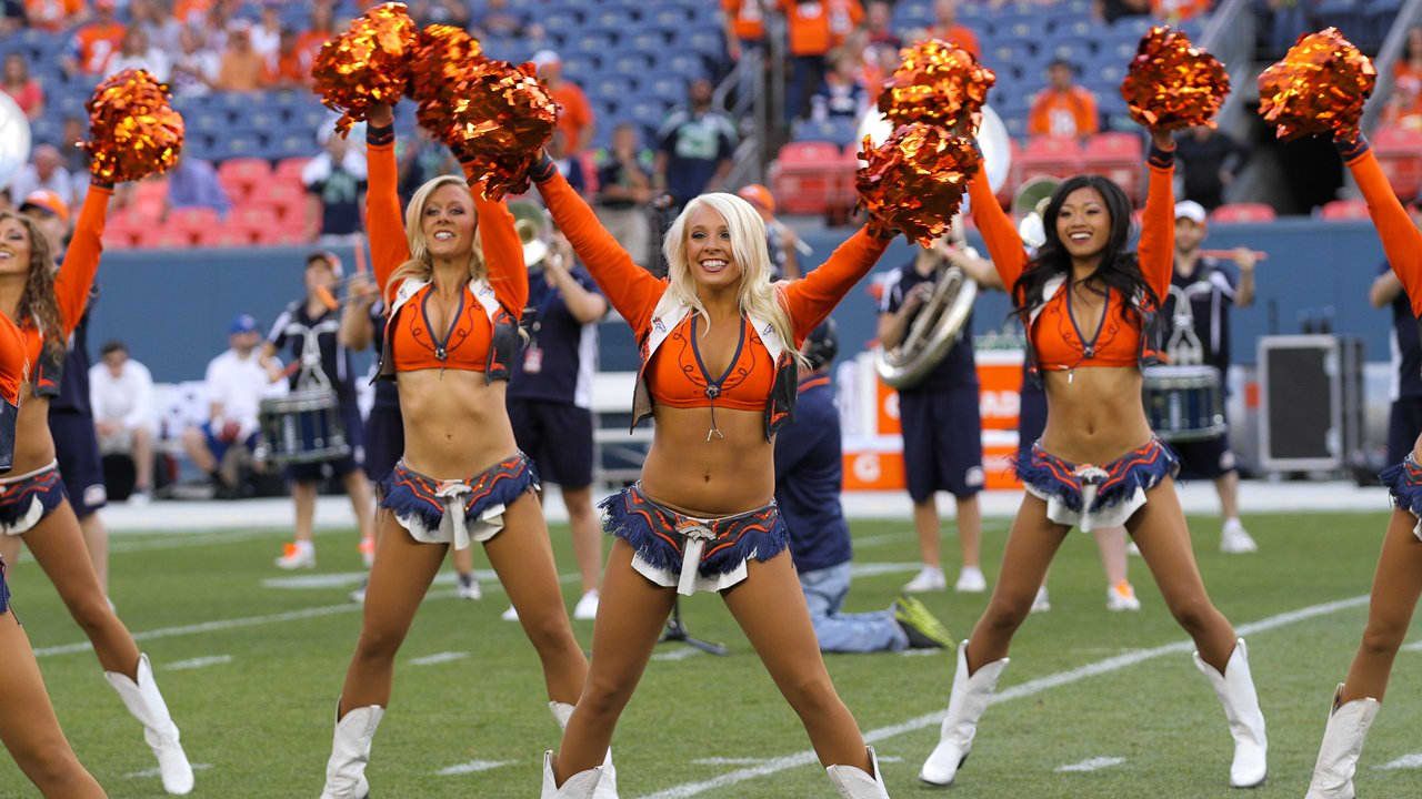 View the best shots of the Denver Broncos Cheerleading Squad from Thursday&...