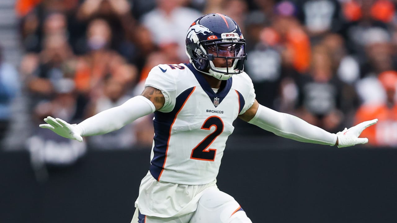 Denver, USA. October 23, 2022: Denver Broncos cornerback Pat Surtain II (2)  drops back in coverage during the second half of the football game between  the Denver Broncos and New York Jets.