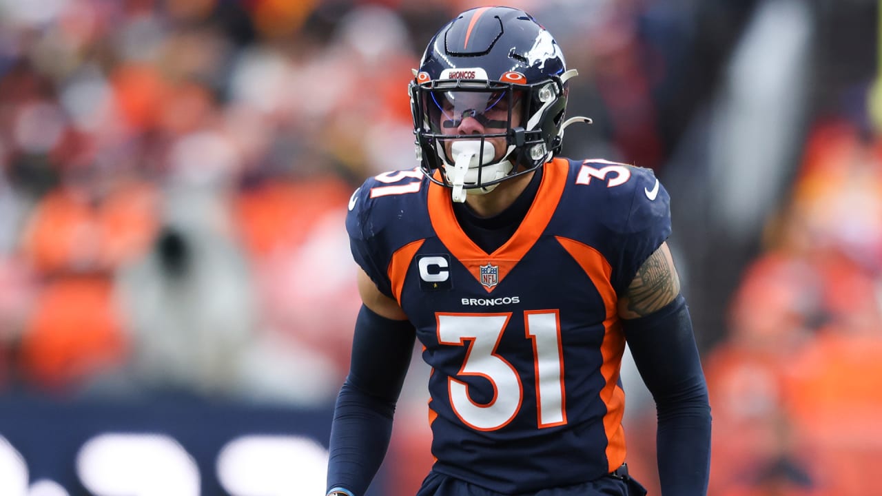 Broncos to wear alternate jerseys in three games during 2022 season