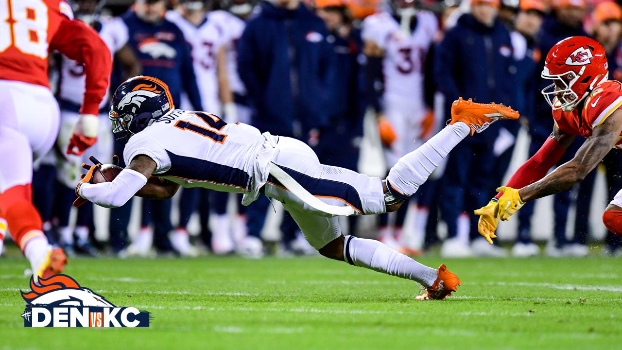 WR Courtland Sutton moves the chains with 13-yard reception