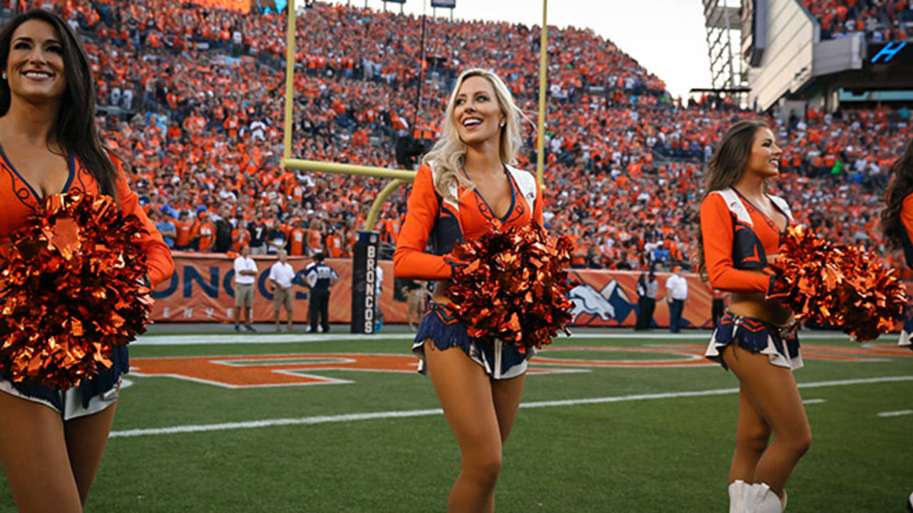 Broncos cheerleaders to do the Fair