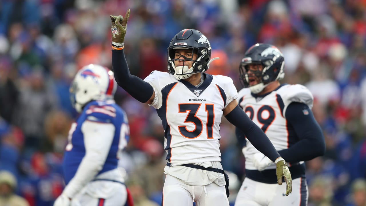 Denver Broncos Safety Justin Simmons Named Second-Team All-Pro - Sports  Illustrated Mile High Huddle: Denver Broncos News, Analysis and More