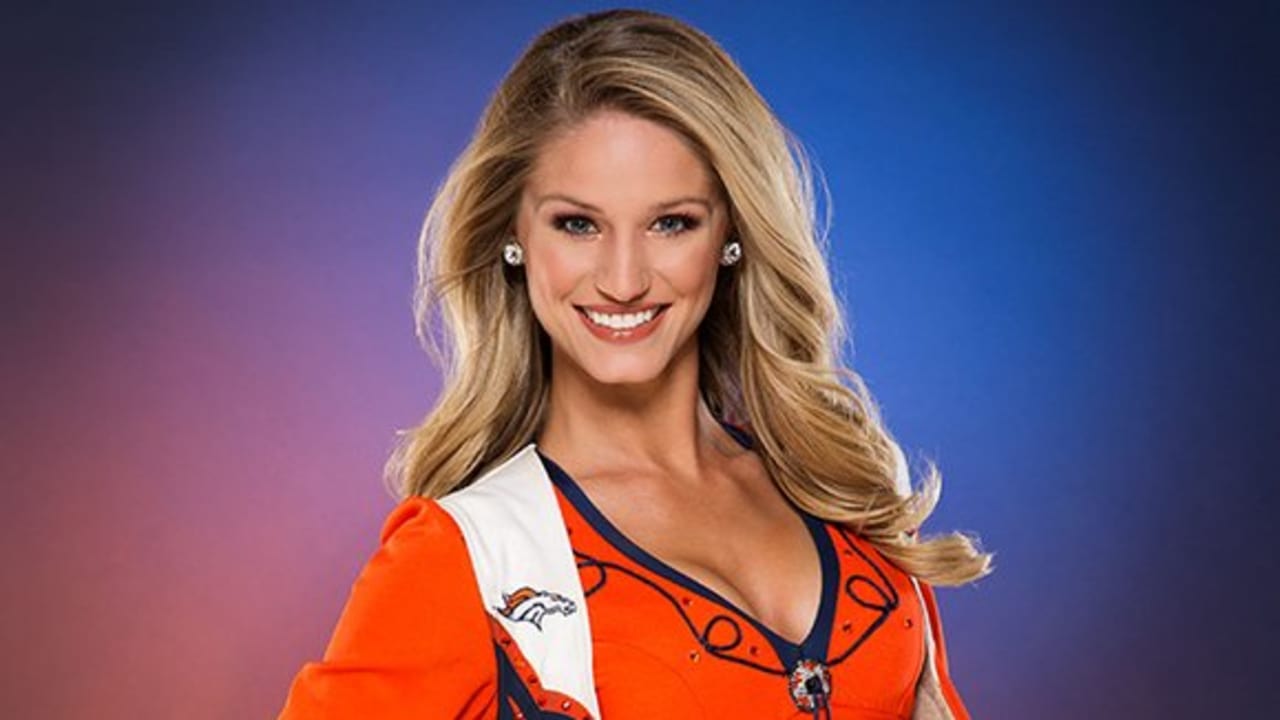 Denver Broncos 2018 Cheerleaders Calendar