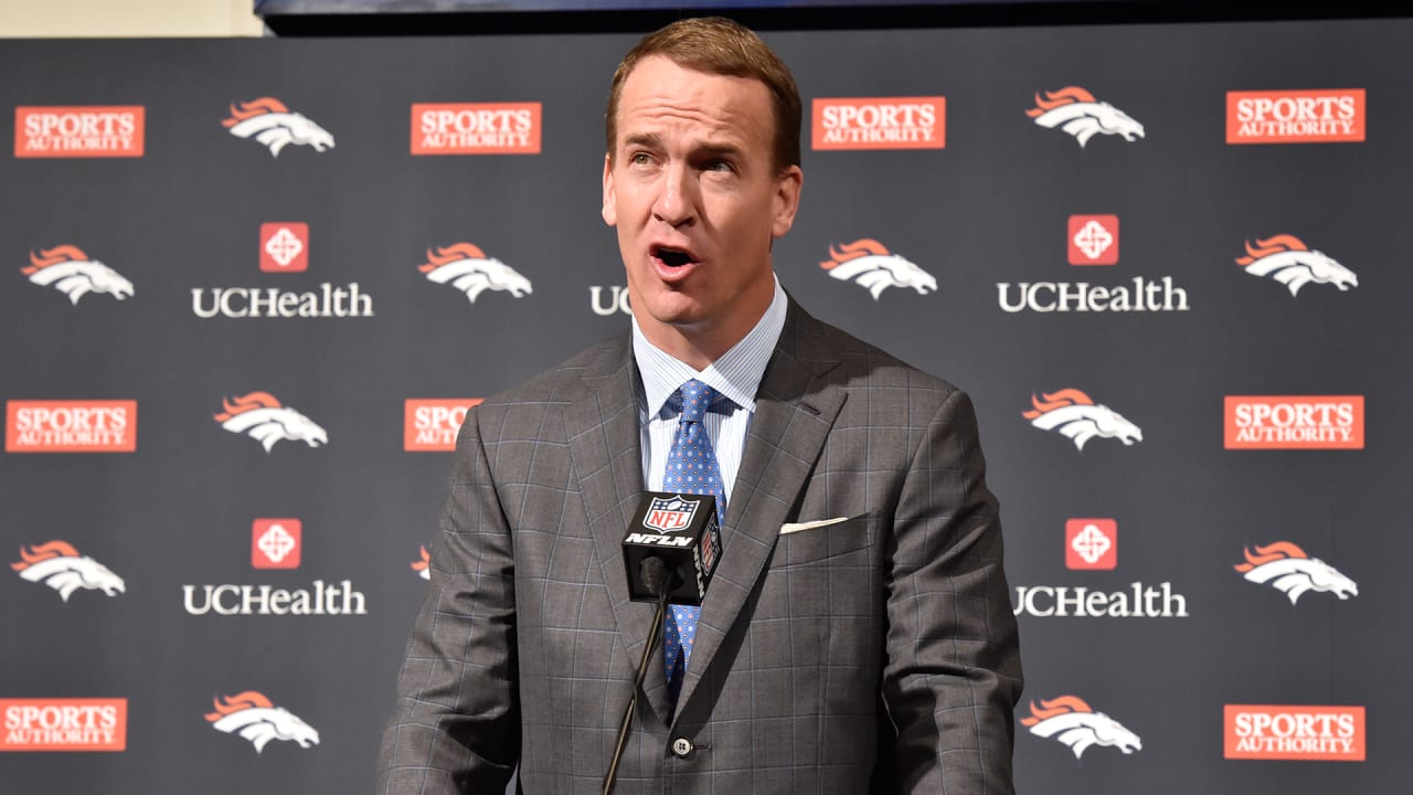 Broncos' quarterback Manning speaking at Frenship on April 5