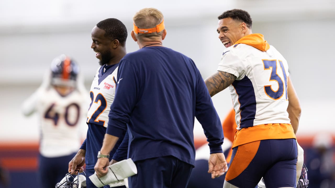 Broncos Now: A look at Day 1 of mandatory minicamp