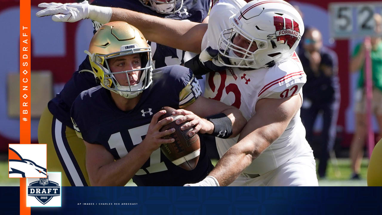 NFL Draft 2022: DE Matt Henningsen on Wisconsin Pro Day