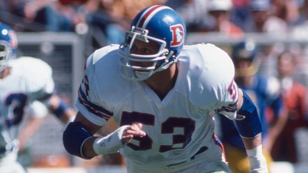 Denver Broncos: Payton reacts to Randy Gradishar's Hall of Fame status