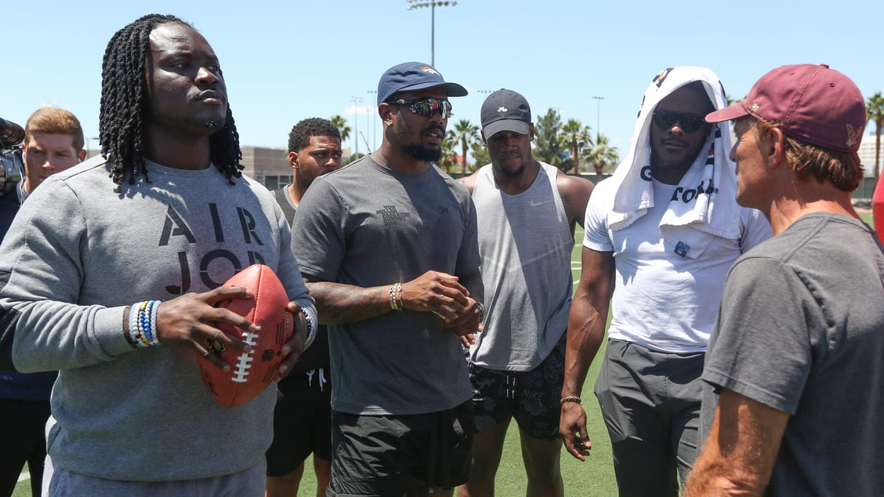 Denver Broncos: Von Miller hosts NFL stars at Pass Rush Summit at UNLV