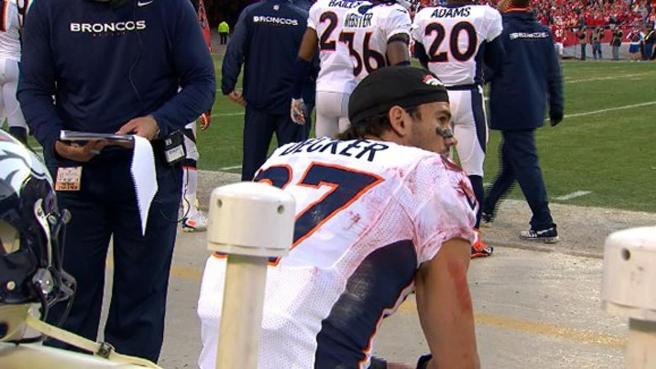 NFL: Eric Decker and Peyton Manning combine to down the Kansas