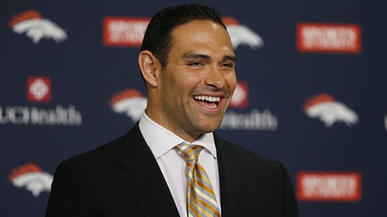 According to NFL.com a Broncos DT indicated Mark Sanchez will start