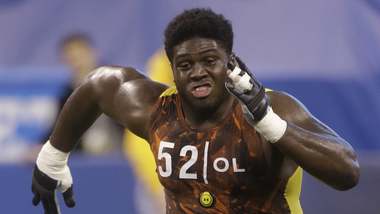 Draft Preview Guards and Centers Photos