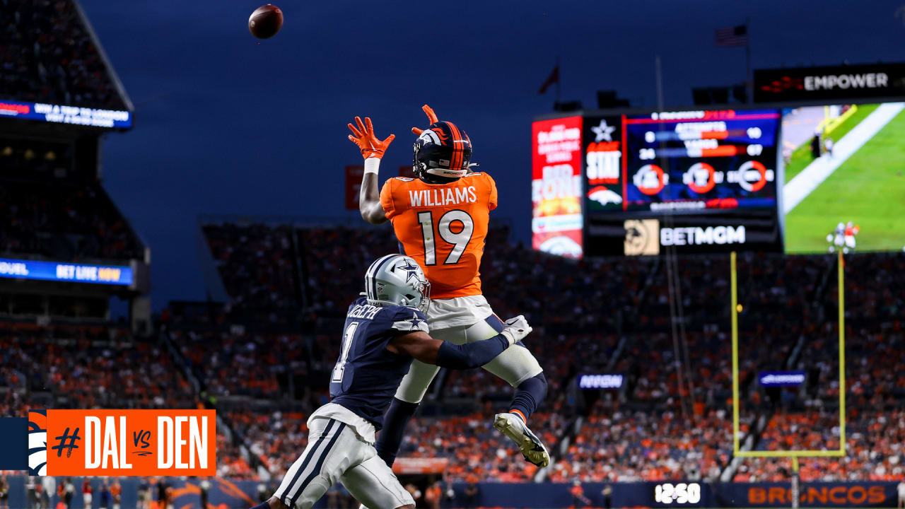 Dallas Cowboys 7 - 17 Denver Broncos, Johnson touchdowns