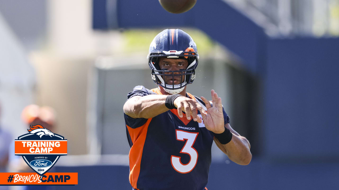 Russell Wilson, Broncos offense gaining steam in training camp