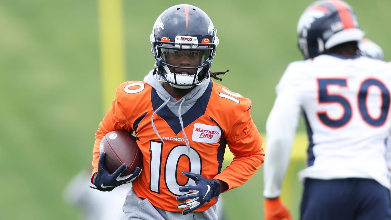 Broncos Briefs: Receiver Jerry Jeudy leaves practice early