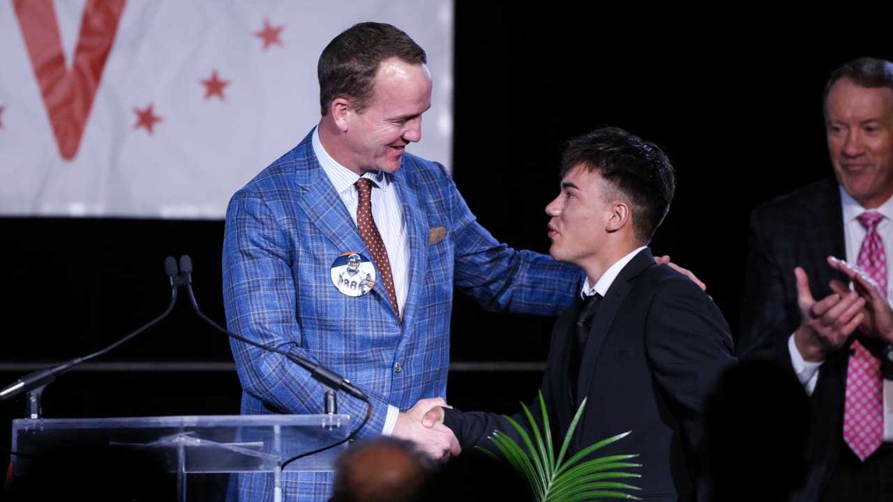 Peyton Manning announces scholarship honoring Demaryius Thomas