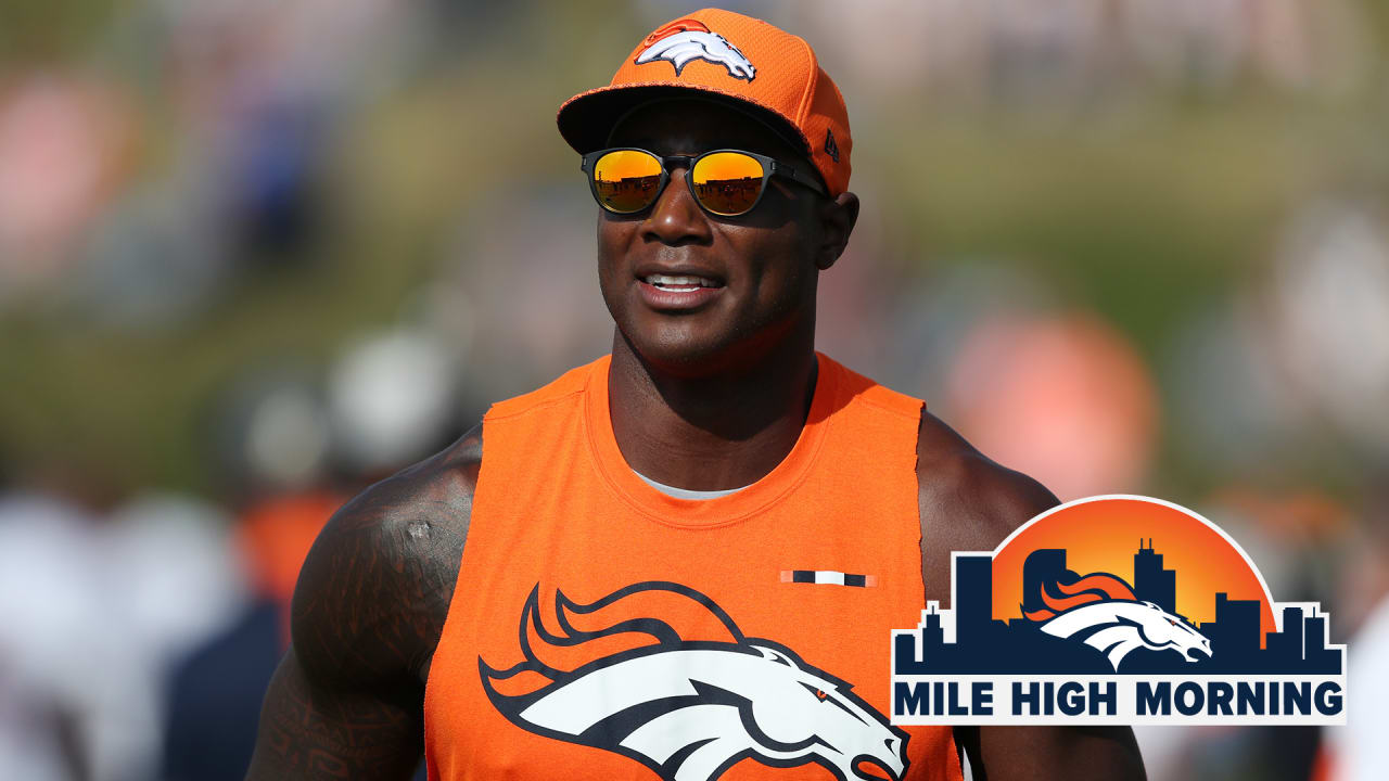 Former NFL star DeMarcus Ware launches fitness app D2W with