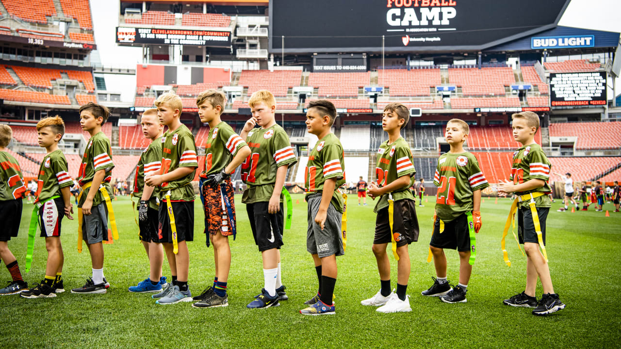 The Buchtel community shows support as Cleveland Browns put on youth  football clinic - Sports Illustrated High School News, Analysis and More