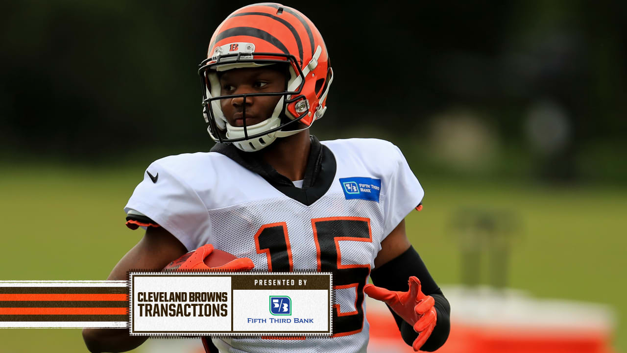 Damion Willis gets a new number after making Bengals roster