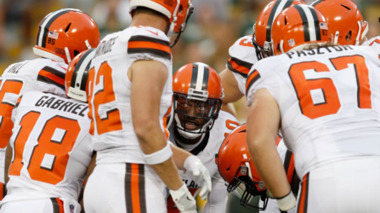 The Browns Must Build Offense Around Robert Griffin III