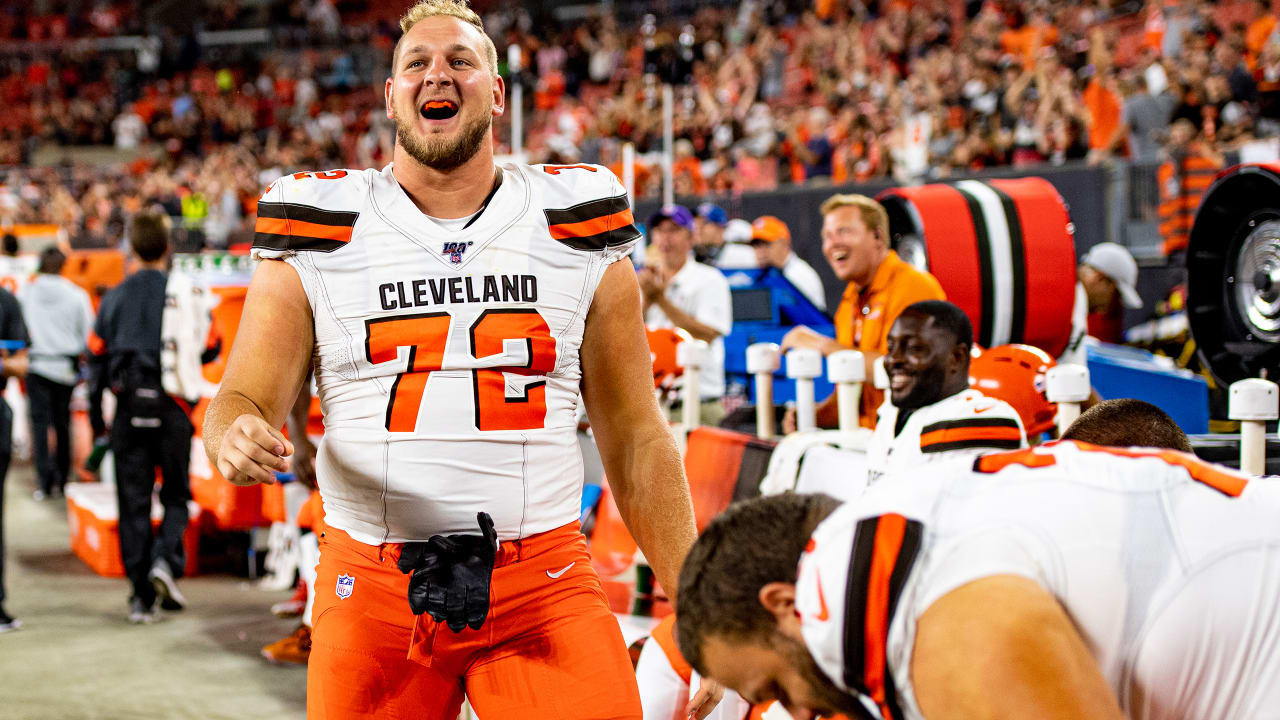 Cleveland Browns offensive guard Eric Kush (72) and center JC Tretter (64)  line up during an NFL football game against the Los Angeles Rams, Sunday,  Sept. 22, 2019, in Cleveland. The Rams