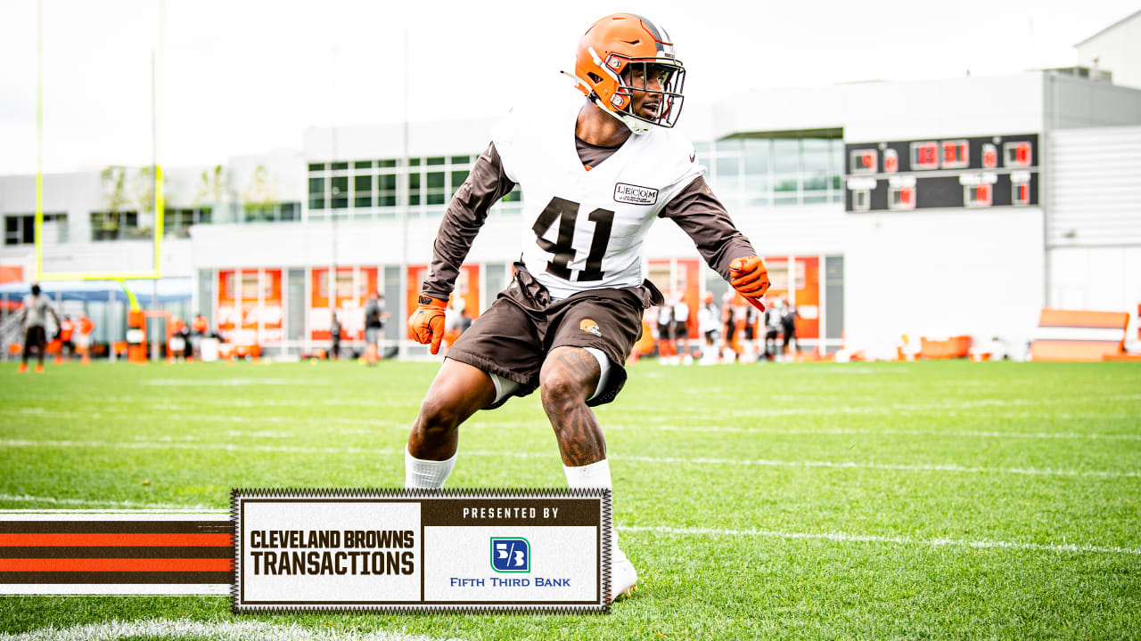 Browns elevate LB Montrel Meander