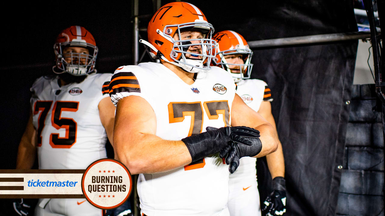 Browns activate Wyatt Teller from COVID-19 list to face Raiders