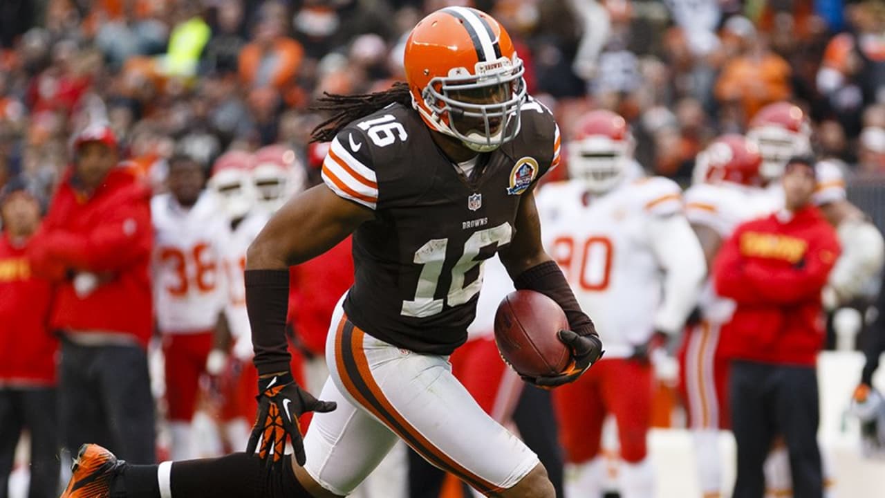 Photos Josh Cribbs Announces His Retirement