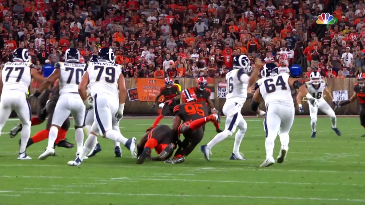 Joe Schobert nearly takes Myles Garrett's forced strip-sack in for score
