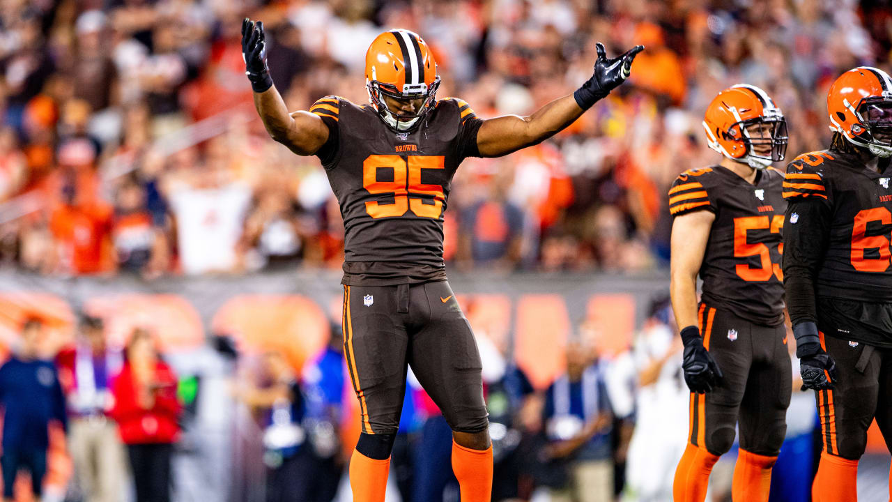 Watch and Listen: Nick Chubb 47-yard touchdown gives Browns 7-0 lead vs  Steelers