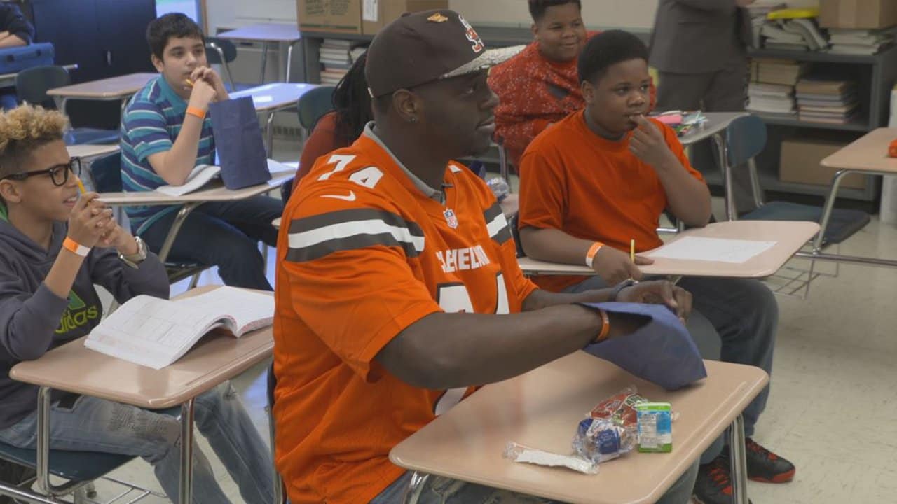 Breakfast with the Browns Cam Erving