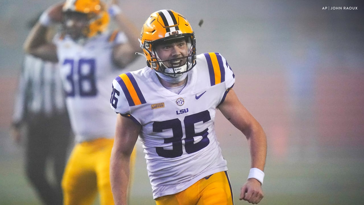 2022 NFL Draft: Browns select K Cade York of LSU in the fourth