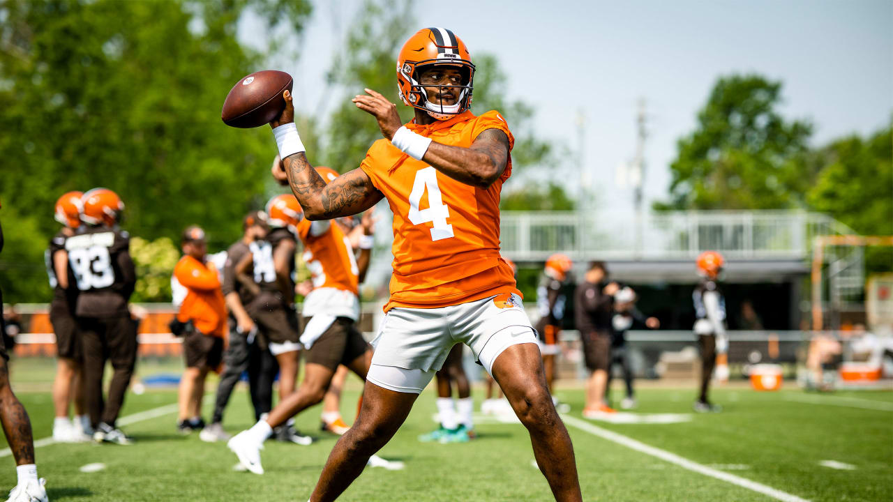 Browns Deshaun Watson 'in a different space' after suspended