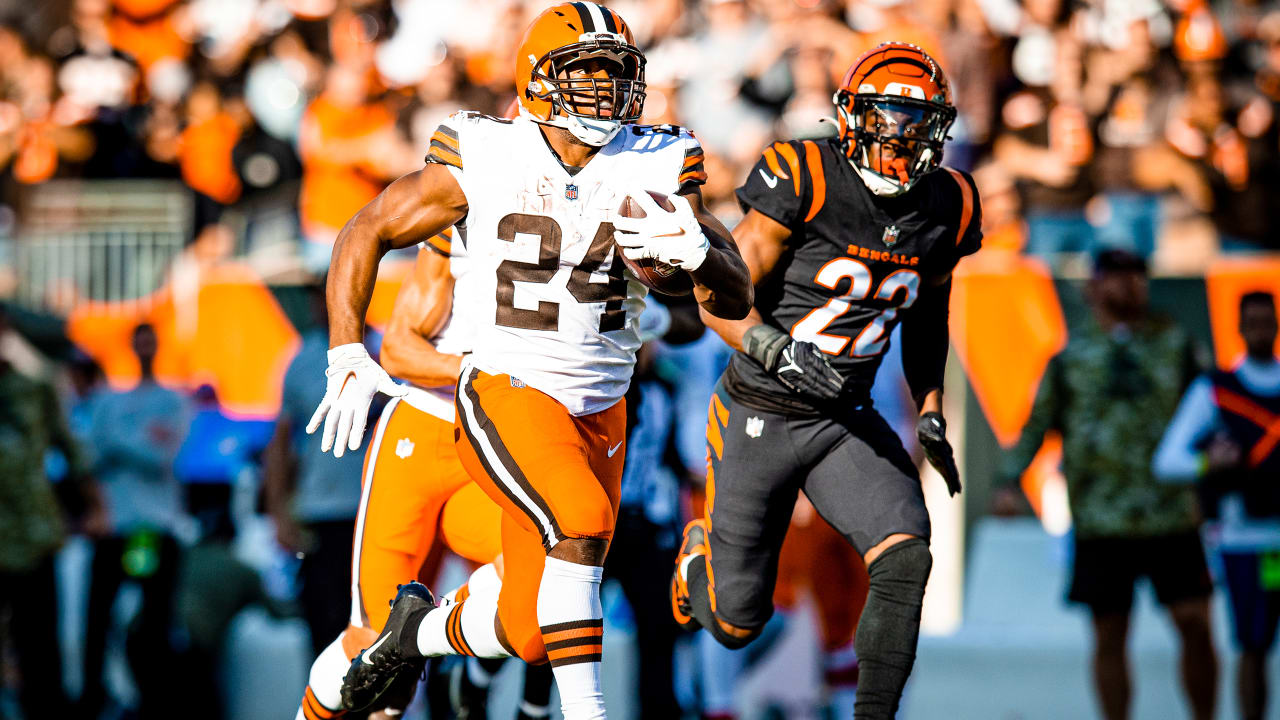 Cleveland Browns Activate RB Nick Chubb off Reserve/Covid List