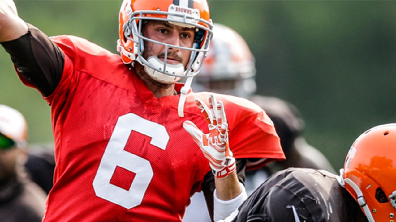 Browns Name Brian Hoyer, Not Johnny Manziel, the Starting QB