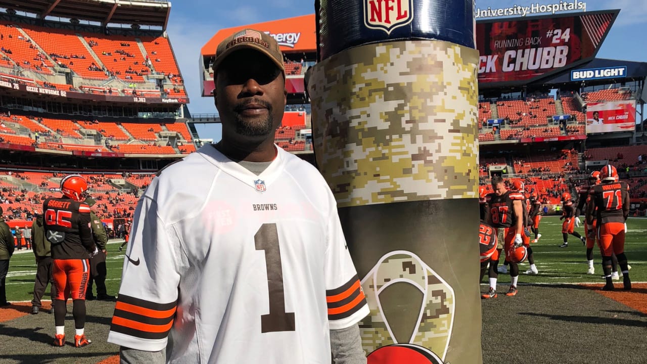 Military Veteran Serves As First And Ten Coin Toss Captain At Browns Vs