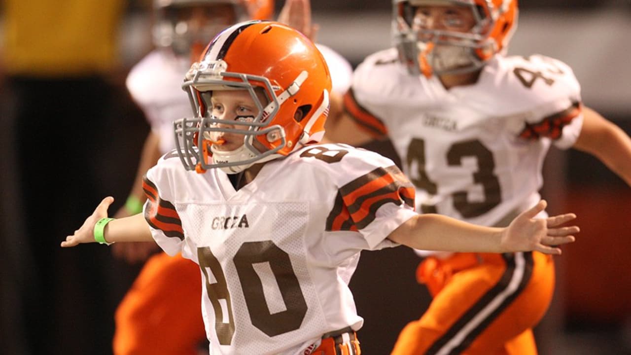 Photos Halftime Browns vs. Falcons