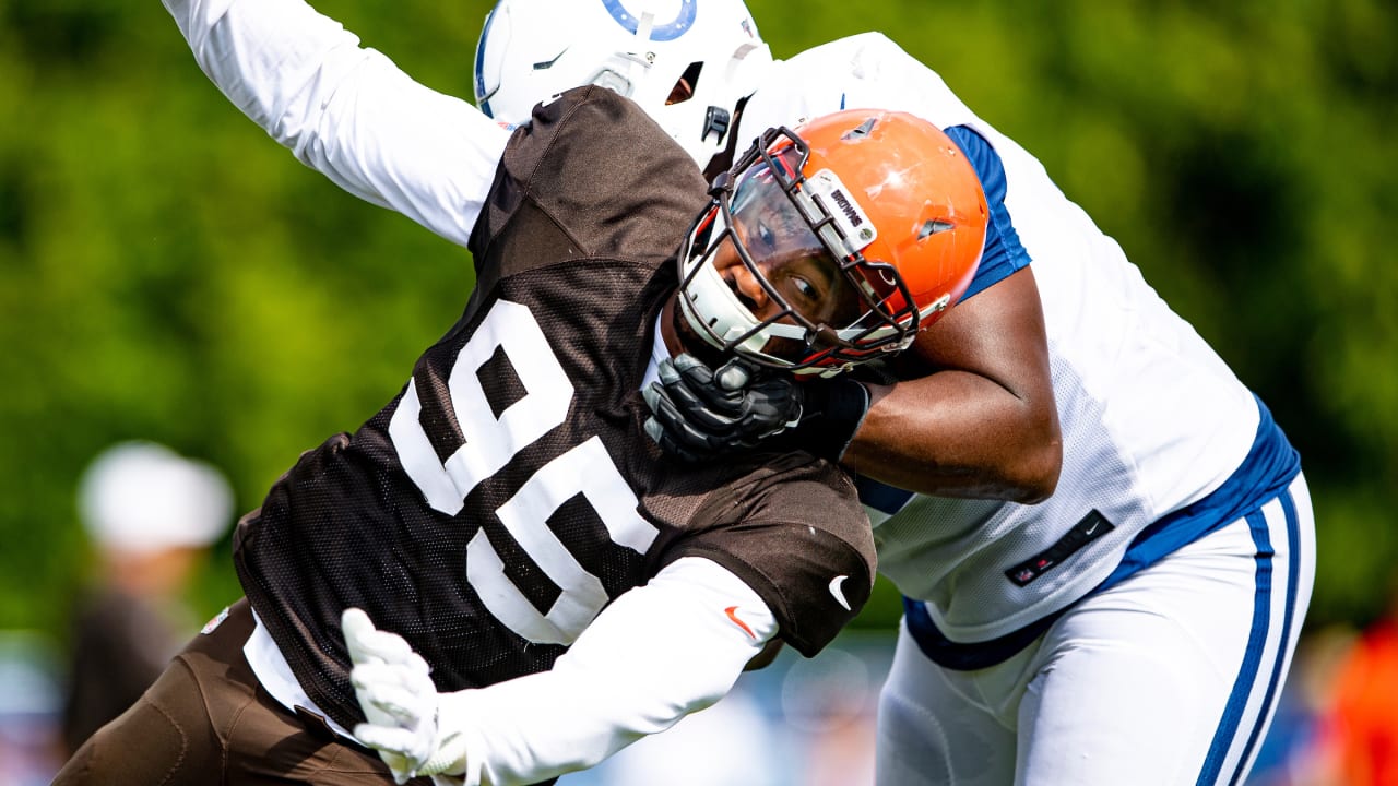 Browns release T.J. Carrie, Demetrius Harris, Eric Kush and