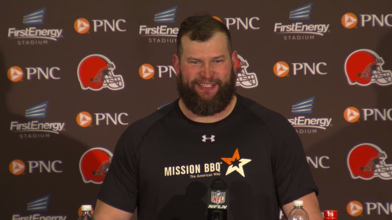 Joe Thomas Post Game Press Conference - 12/24