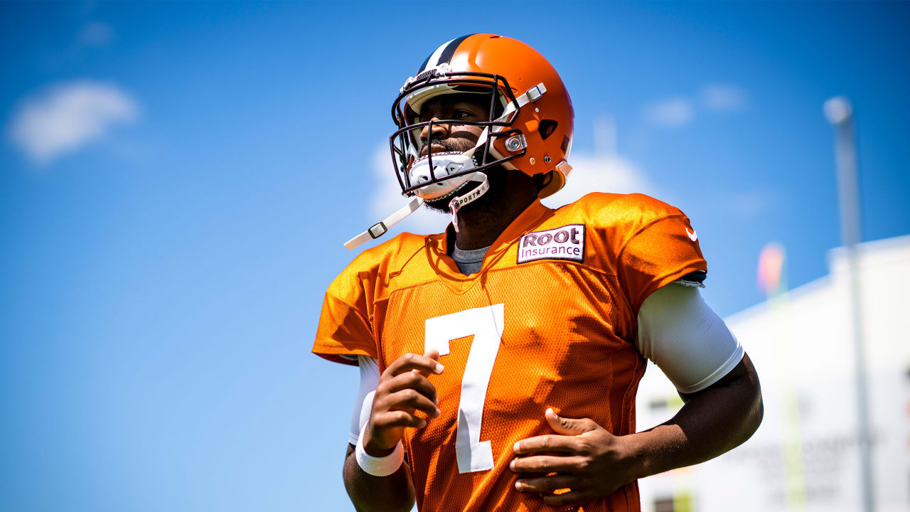 Should The Browns Be Concerned About Jacoby Brissett?