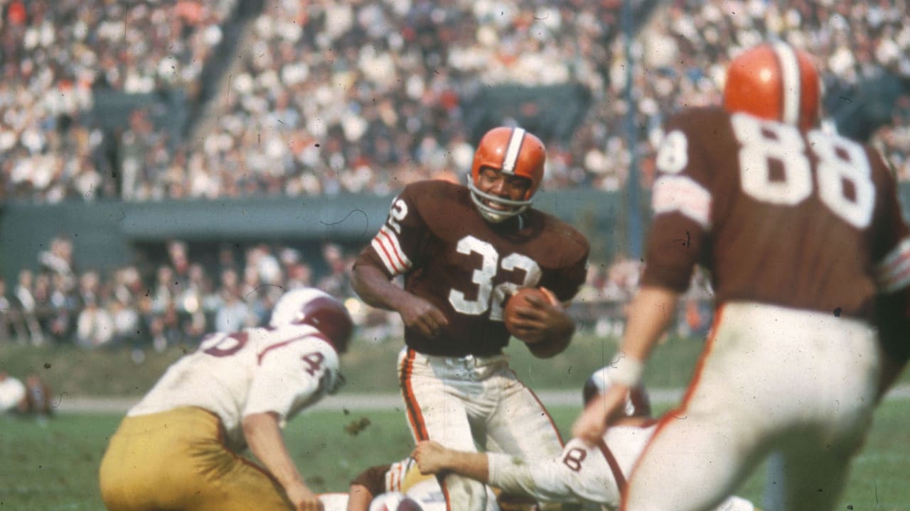 Jim Brown, Browns great, gets NFL running back award named after him