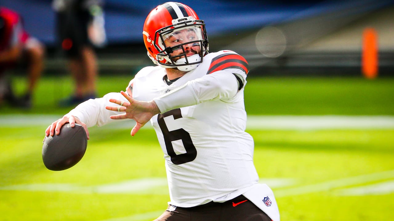 Mayfield throws 4 TDs in 1st half, Browns beat Titans 41-35